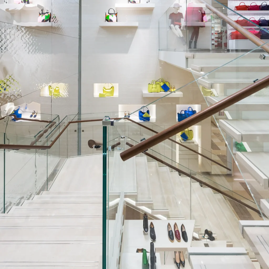 Escalier Longchamp Les Champs Elysees - ASMT