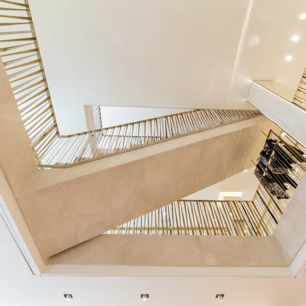 Escalier Longchamp St Honoré - ASMT