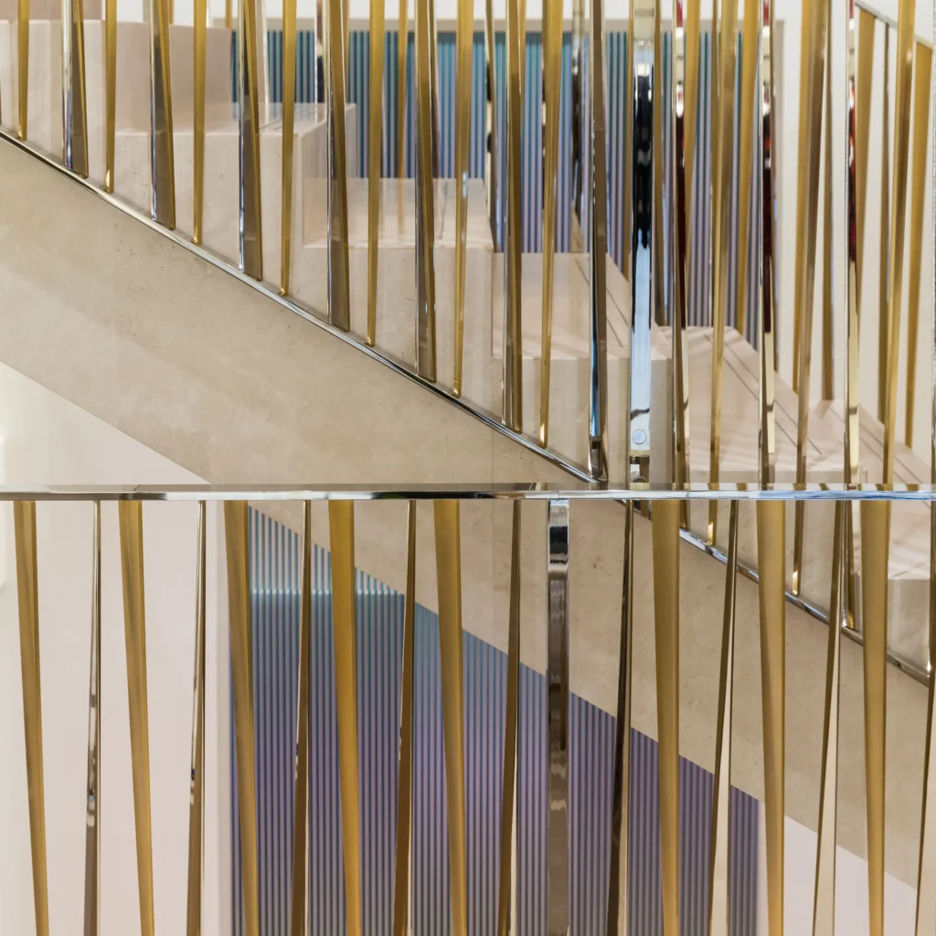 Escalier Longchamp St Honoré - ASMT