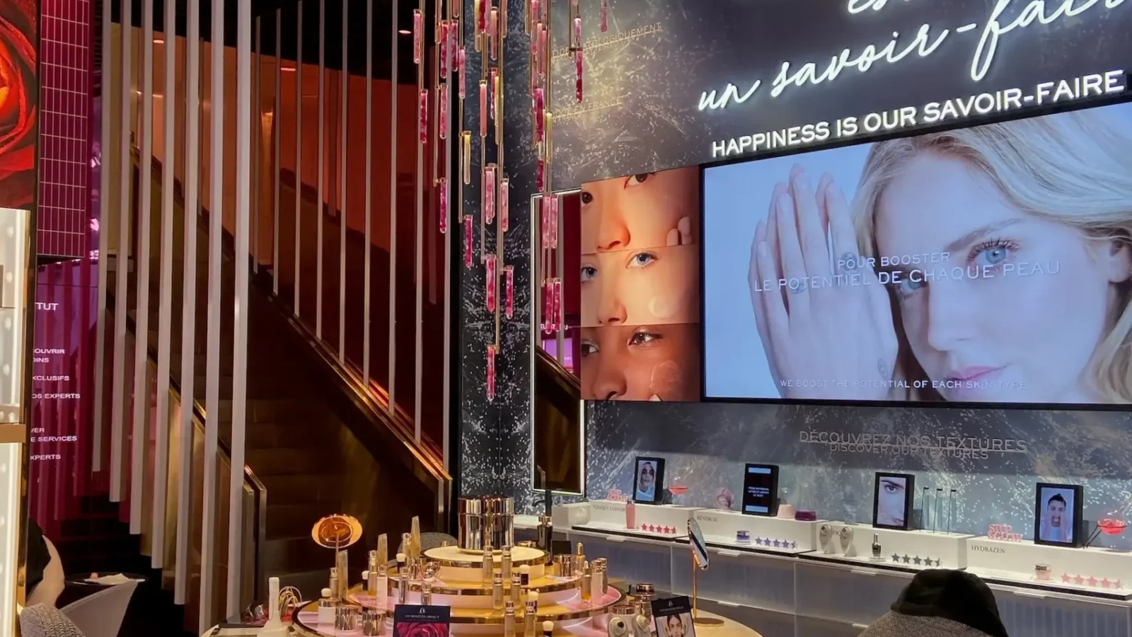 Escalier Lancôme Les Champs Elysées - ASMT